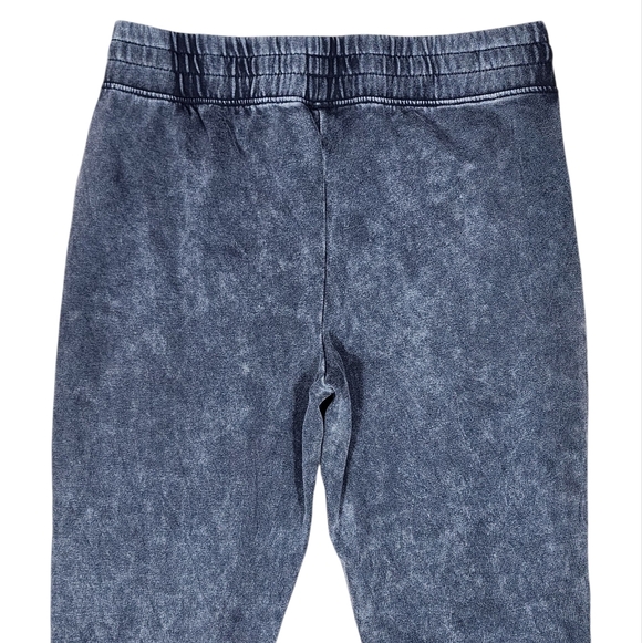 The Nightmare Before Christmas Jack Skellington Disney Parks sweatpants NWT - Picture 3 of 10